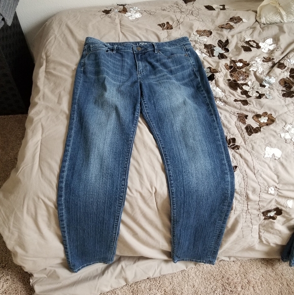 Ann Taylor loft size 10 skinny ankle jeans. - Picture 3 of 5
